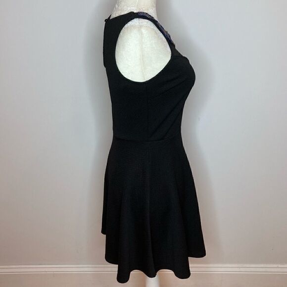 Charlotte Russe, Glam Beaded Neckline, Mesh Chest Cut Out, Keyhole Back, Medium - Picture 5 of 10